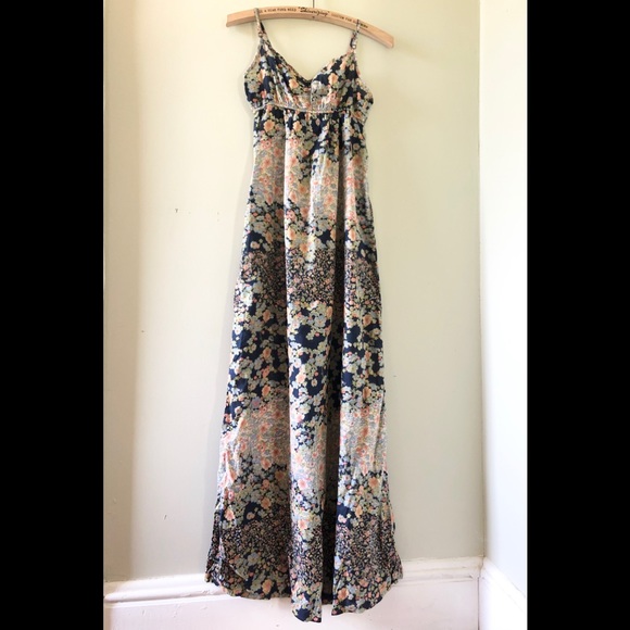 H&M Dresses & Skirts - H&M cotton Maxi Dress